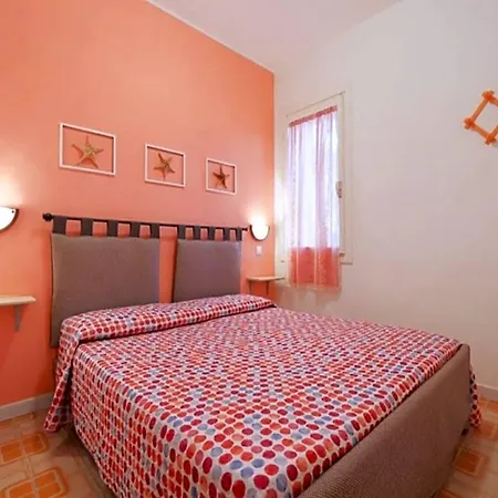 Hotel Cozy With Private Garden In A Quiet Area By Beahost Bibione
